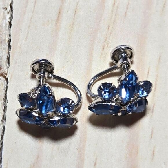 Sterling Silver Vintage Star Art Blue Rhinestone Screw Back Earrings - Picture 3 of 5
